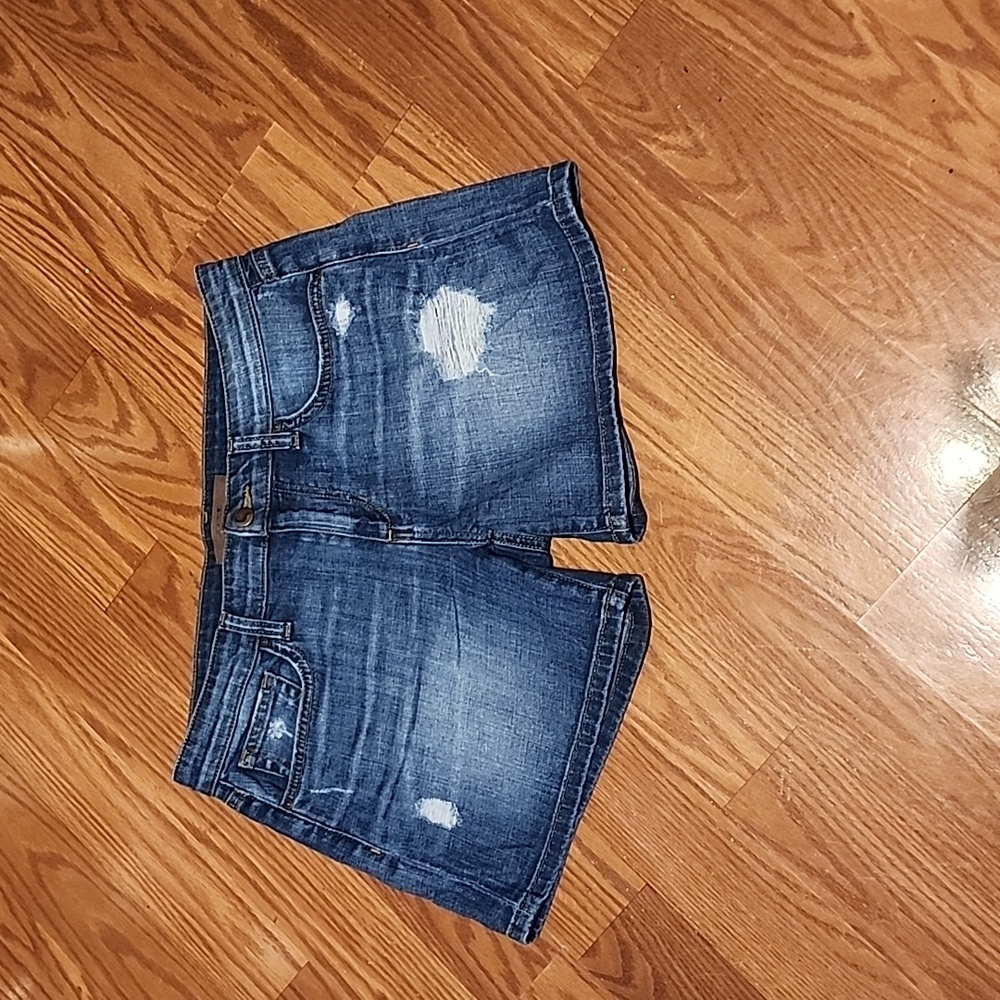 Joe's jeans shorts size 29 distressed, festival